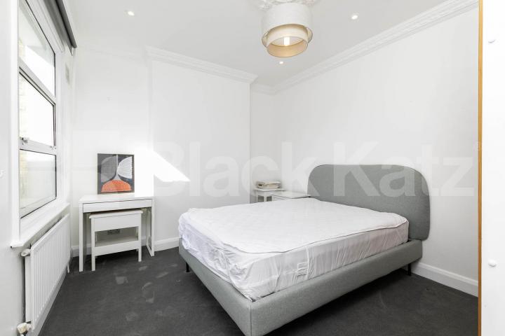 Modern Apartment Little Ealing Lane, South Ealing